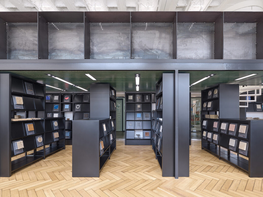 Architekten: studio-mra - Fotografie: ©Zooey Braun - Veroeffentlichung nur gegen Honorar, Urhebervermerk und Beleg / permission required for reproduction, mention of copyright, complimentary copy, FUER WERBENUTZUNG RUECKSPRACHE ERFORDERLICH! / PERMISSION REQUIRED FOR ADVERTISING!