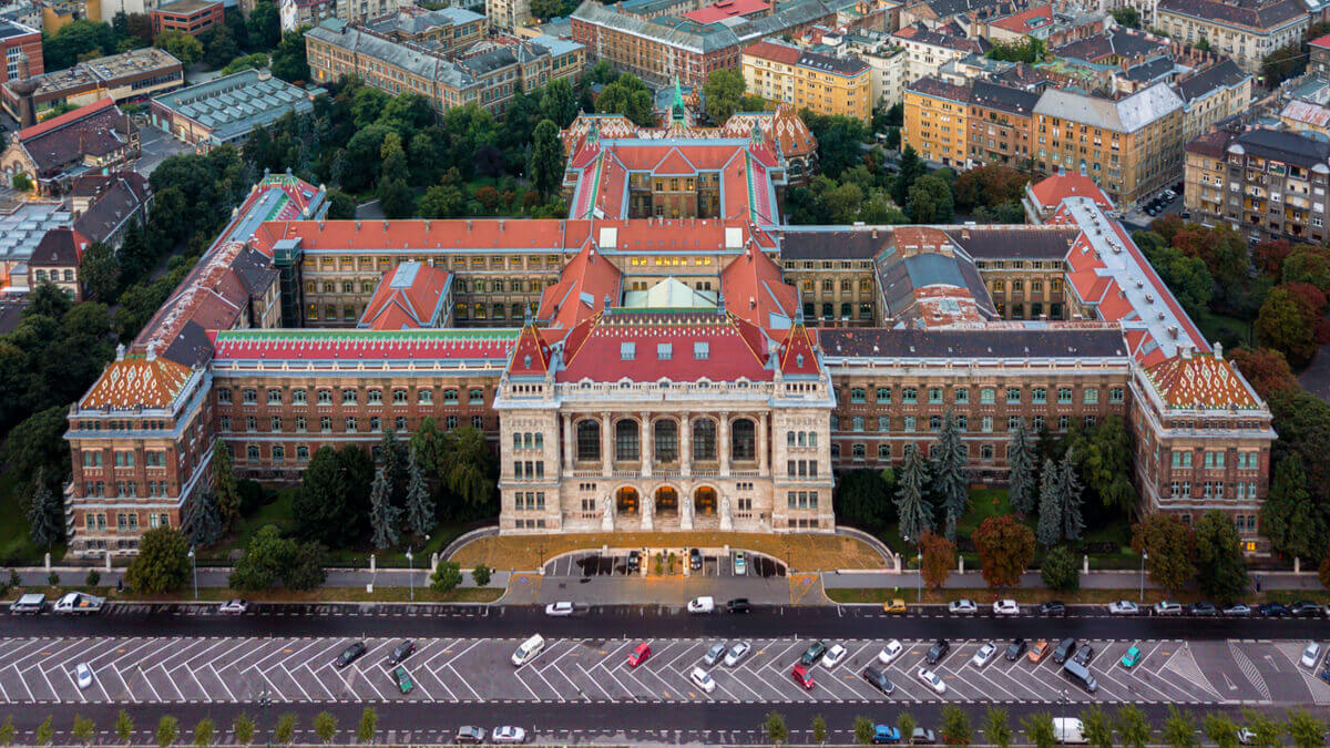 macaristan üniversiteleri