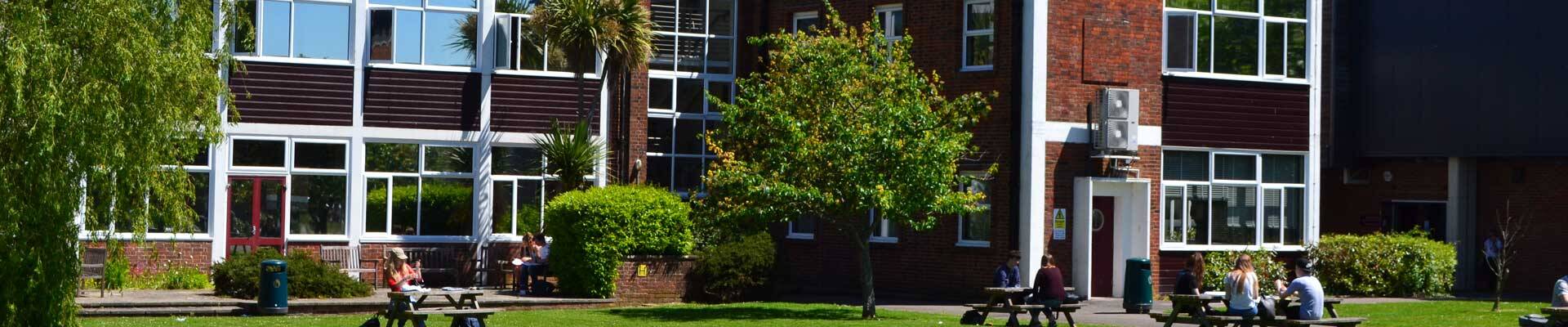 Brockenhurst College kampüsü